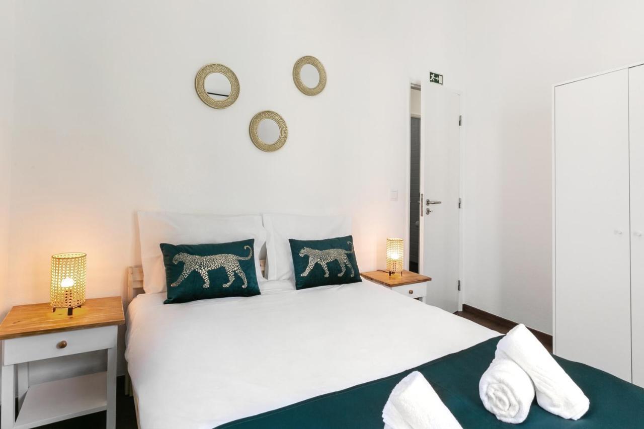 Old Town House Apartment Peniche Exterior foto